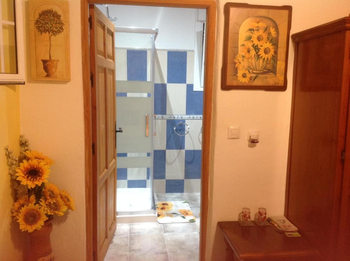 Los Giles Bed And Breakfast Almería Extérieur photo